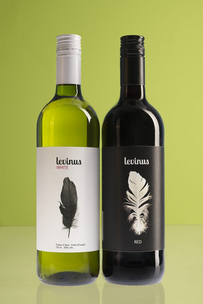 Levinus light | Label wine design
